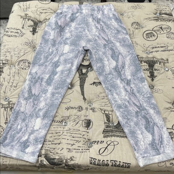 Adyson Parker  Printed  Tie-Waist Soft Knit Pants - Picture 10 of 11